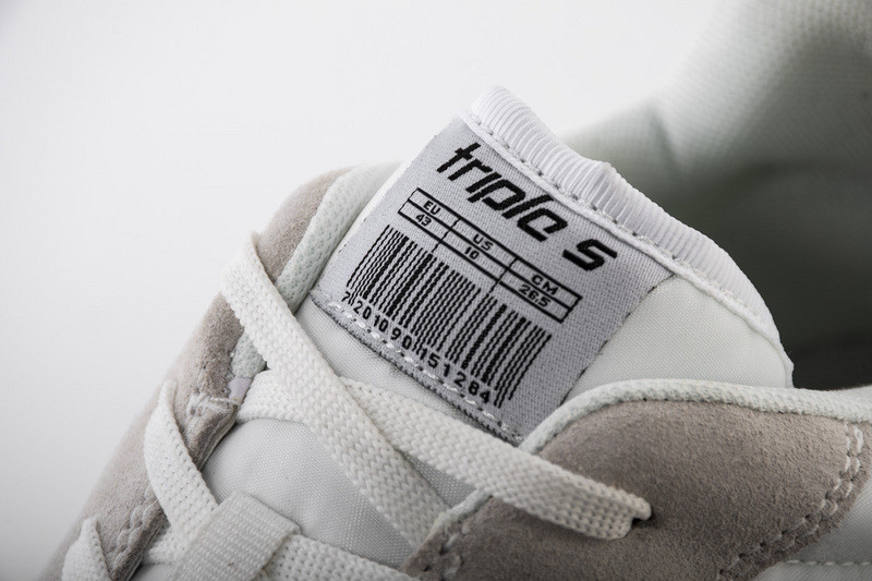 Ba*len*cia*ga triple s trainers white