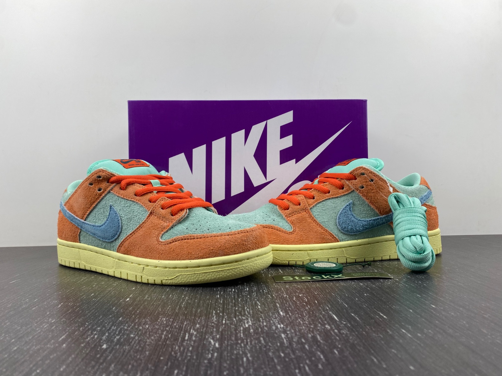 nike sb dunk low orange aqua dv5429-800