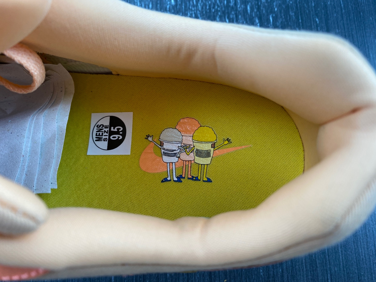 nike air max 1 puerto rico orange frost fd6955-800