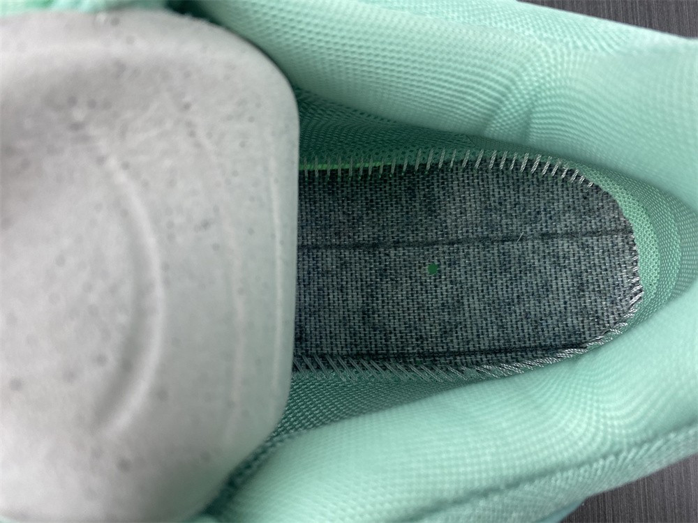 Ba*len*cia*ga triple s