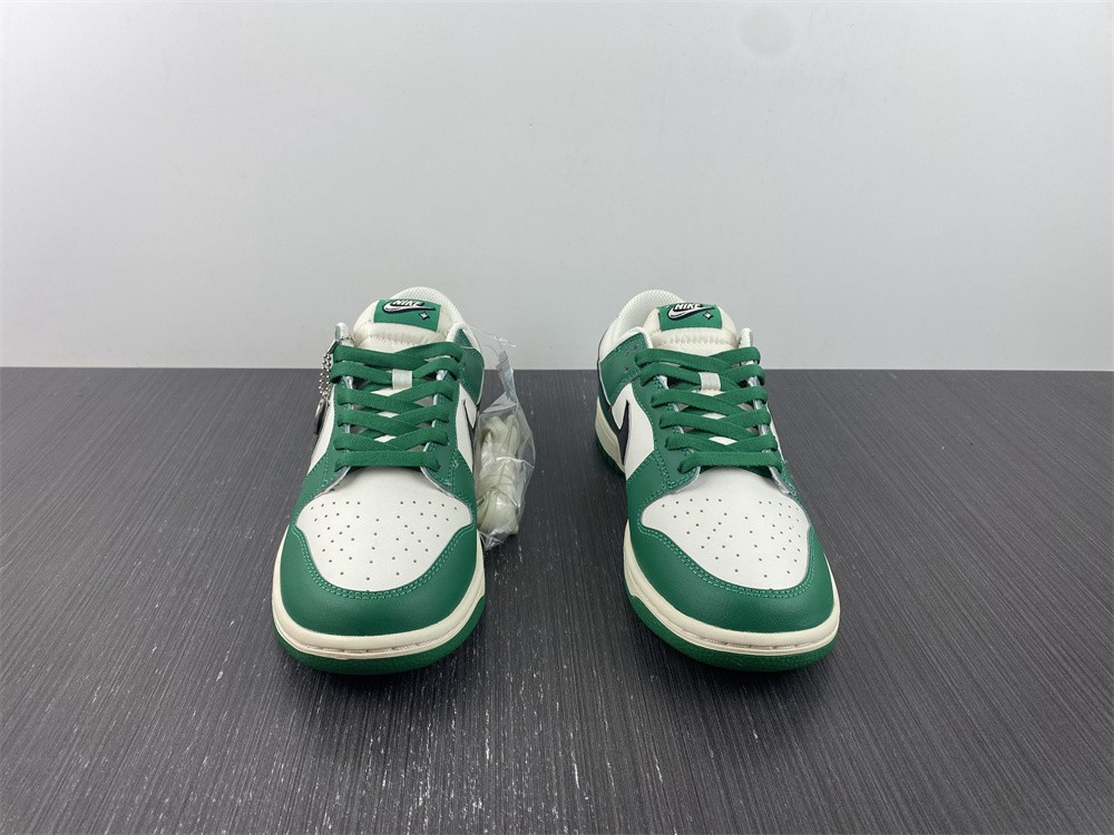 nike dunk low lottery malachite dr9654-100