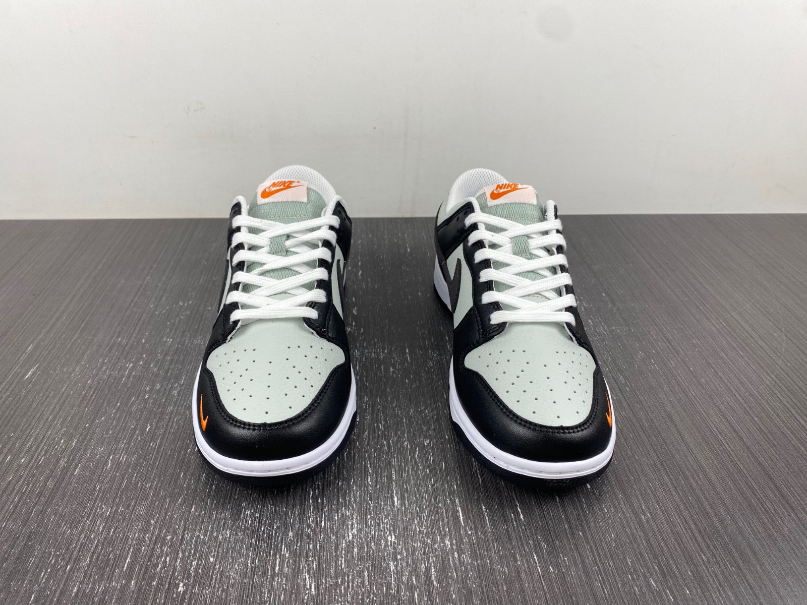 nike dunk low black grey orange fn7808-001