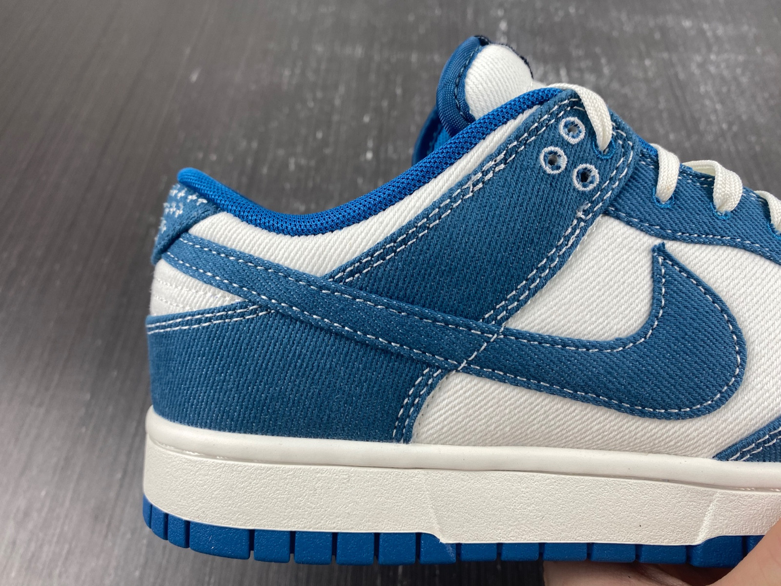 nike dunk low se "industrial blue" dv0834-101