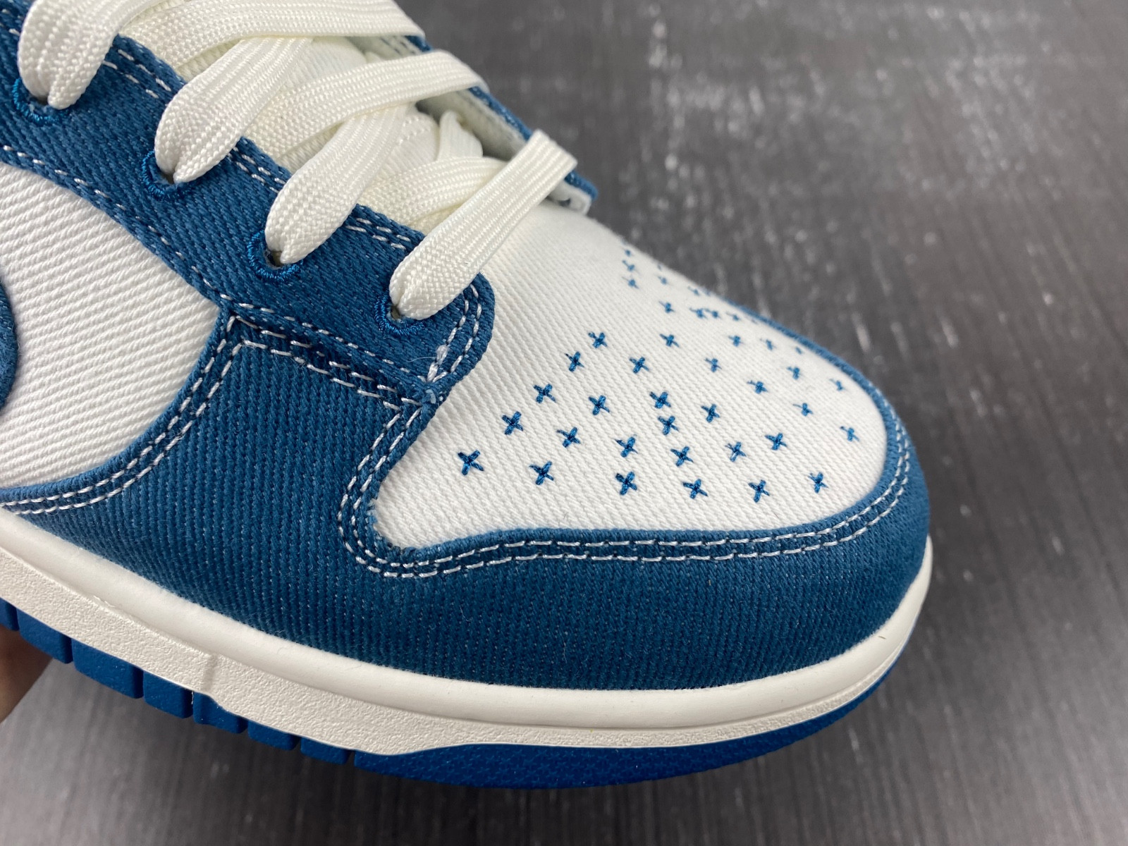 nike dunk low se "industrial blue" dv0834-101