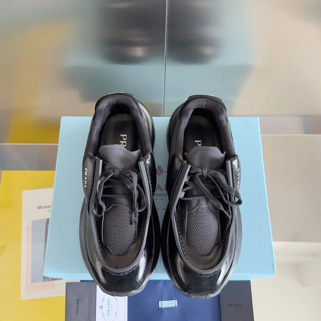 pra sneaker