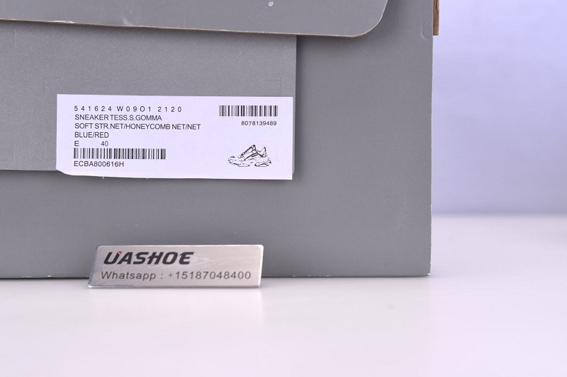 Ba*len*cia*ga triple s