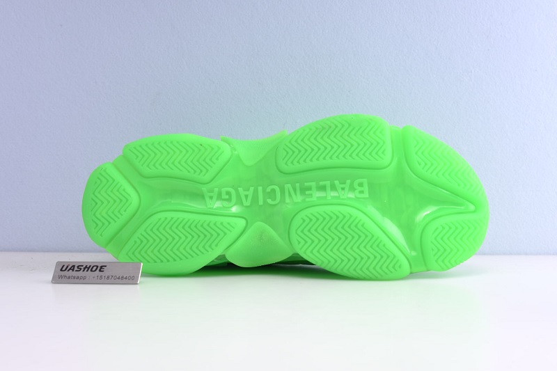 Ba*len*cia*ga triple s neon green 541624-w09ol-3801