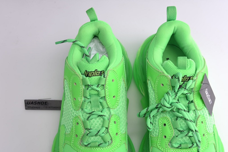 Ba*len*cia*ga triple s neon green 541624-w09ol-3801