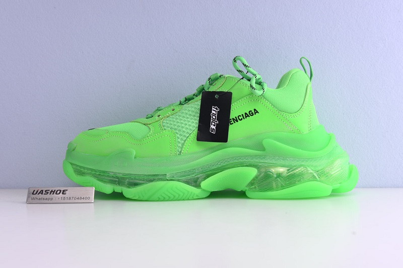 Ba*len*cia*ga triple s neon green 541624-w09ol-3801