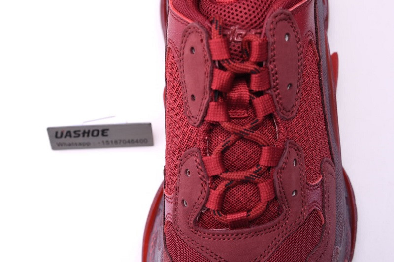 Ba*len*cia*ga triple s red