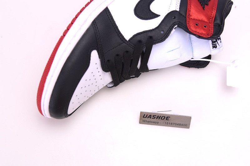 jordan 1 retro high satin black toe cd0461-016