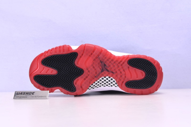 jordan 11 retro playoffs (2019) 378037-061