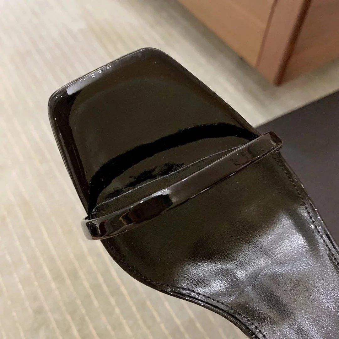 Y51 high heeled shoes