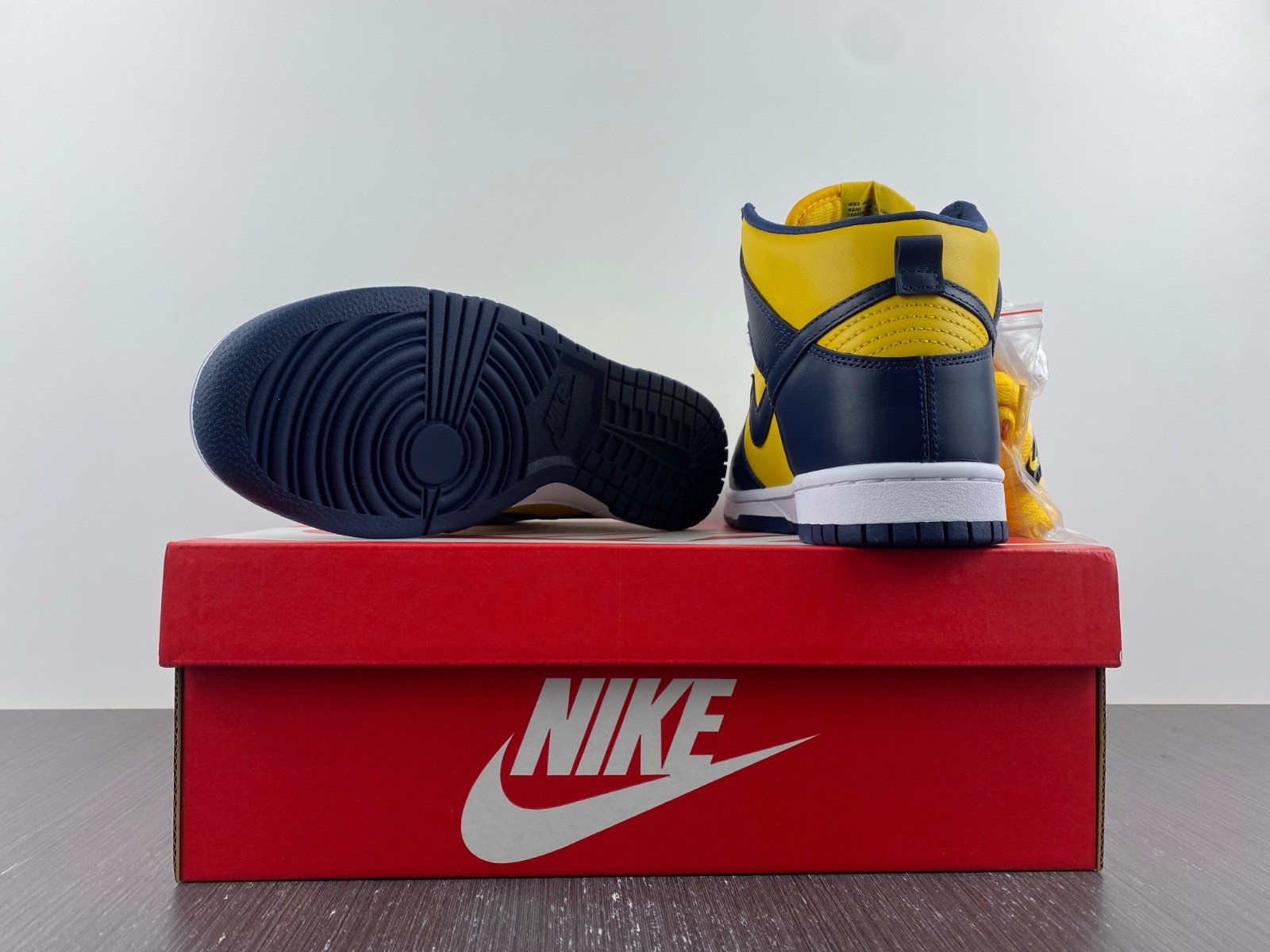 nike dunk high michigan (2020) - cz8149-700
