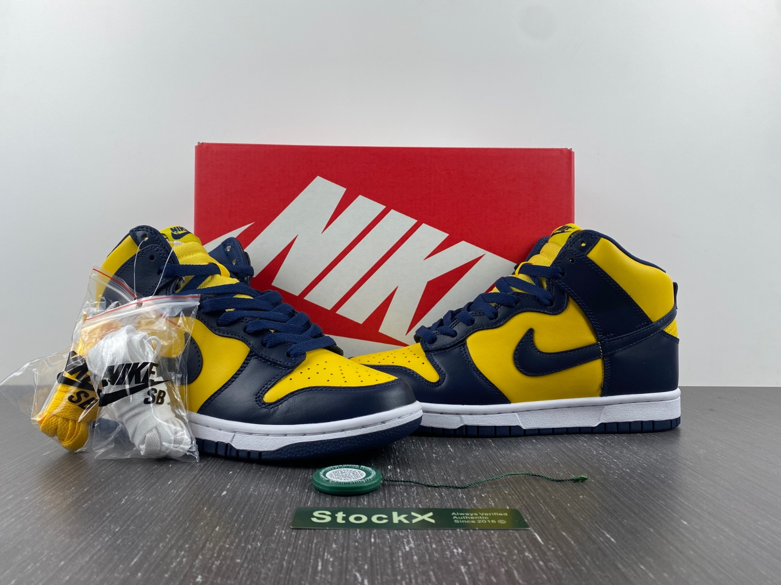 nike dunk high michigan (2020) - cz8149-700