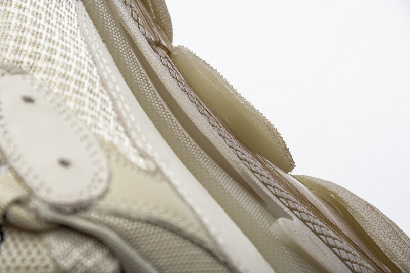 Ba*len*cia*ga triple s 544351 w09oh 7083