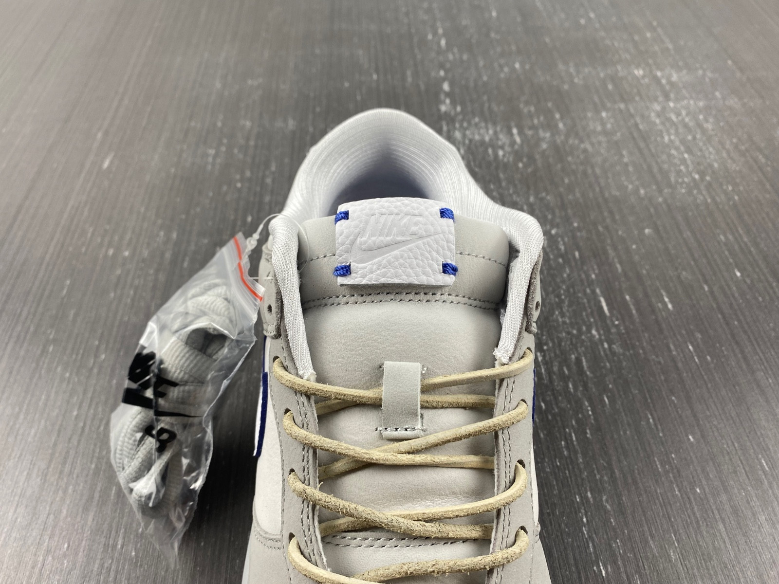 nike dunk low wolf grey pure platinum dx3722-001