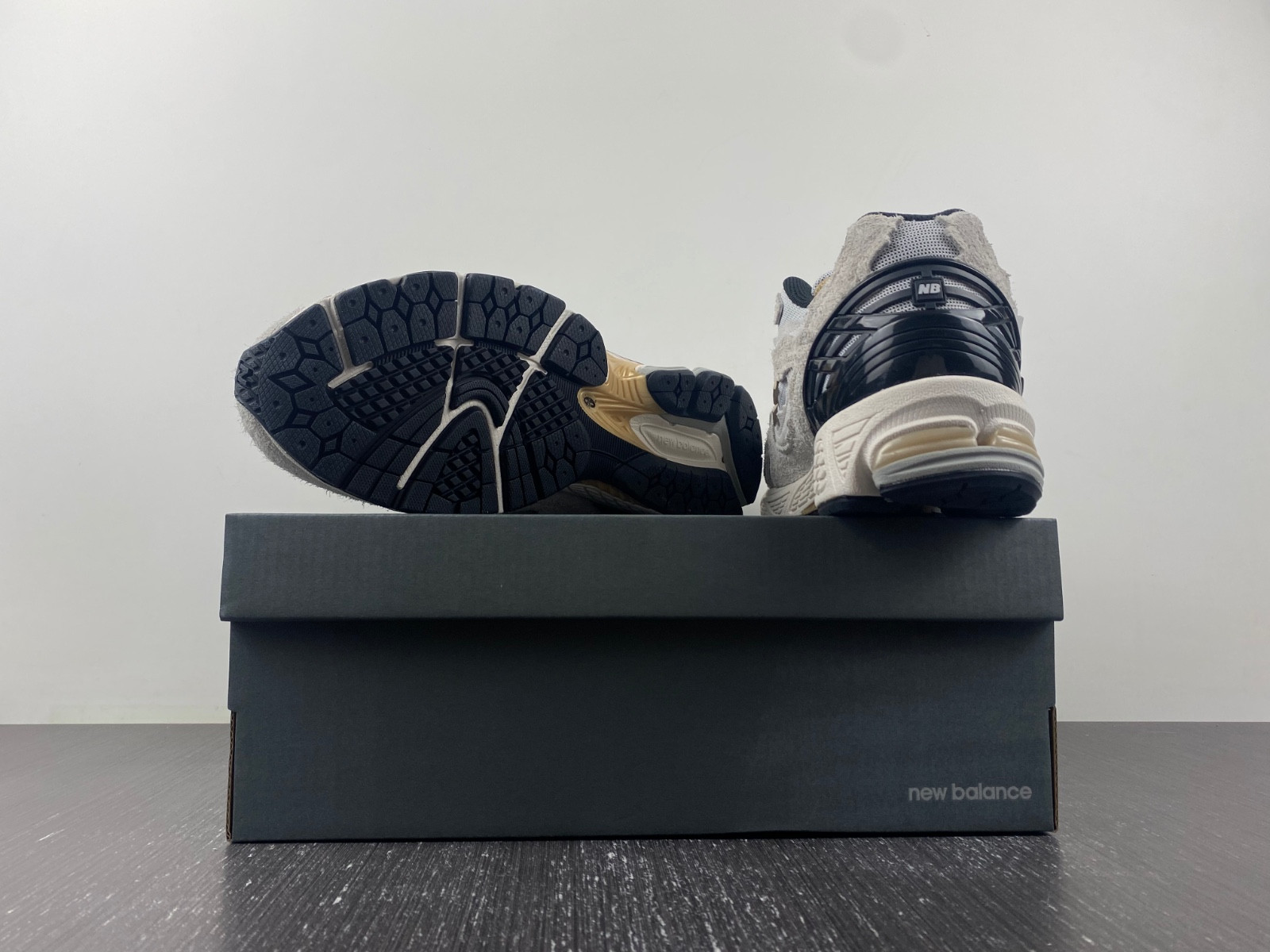 new Ba1an*e 1906d protection pack reflection men