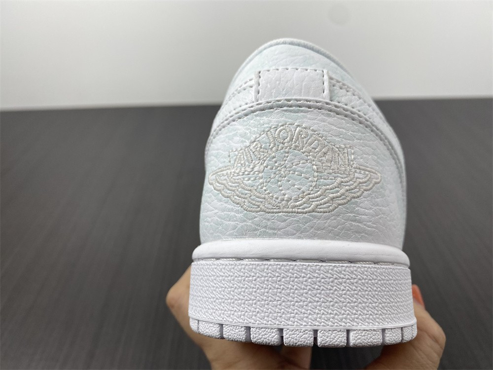 jordan 1 low triple white tumbled leather - 553558-130