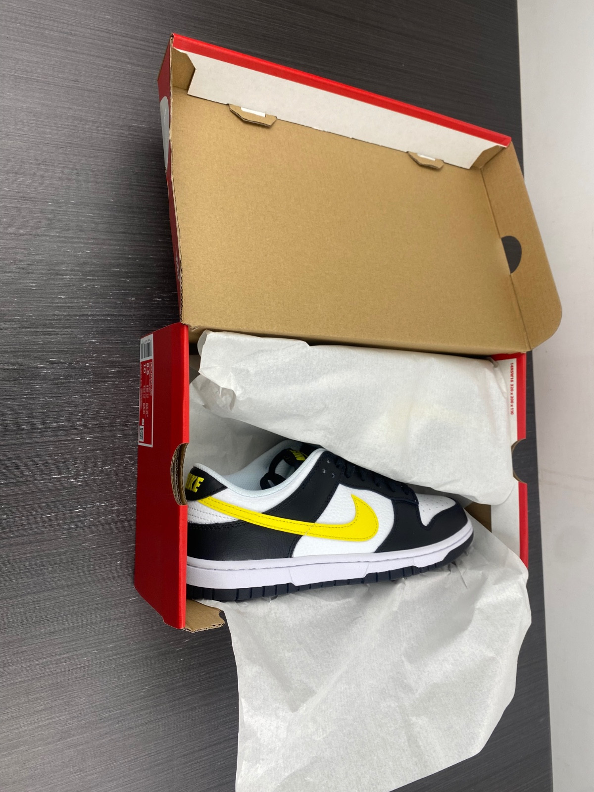 nike dunk low black yellow white fq2431-001