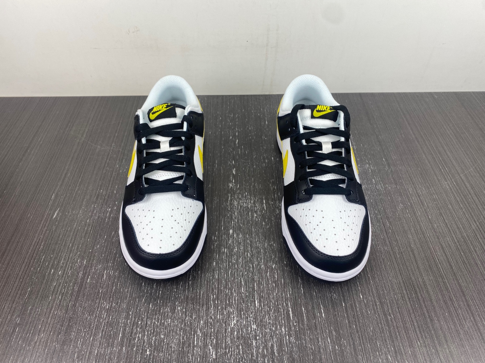 nike dunk low black yellow white fq2431-001