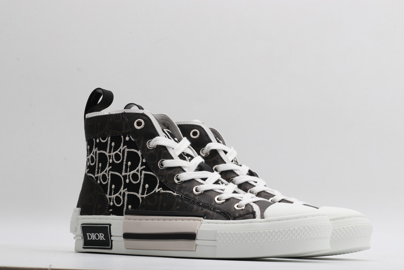 D*or b23 oblique high top sneaker