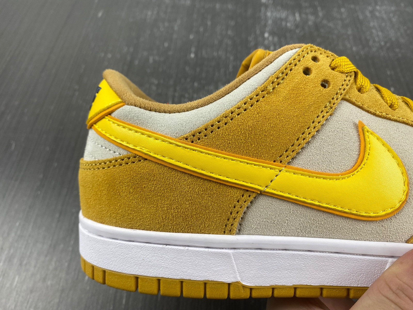 nike dunk low celestial gold suede (women