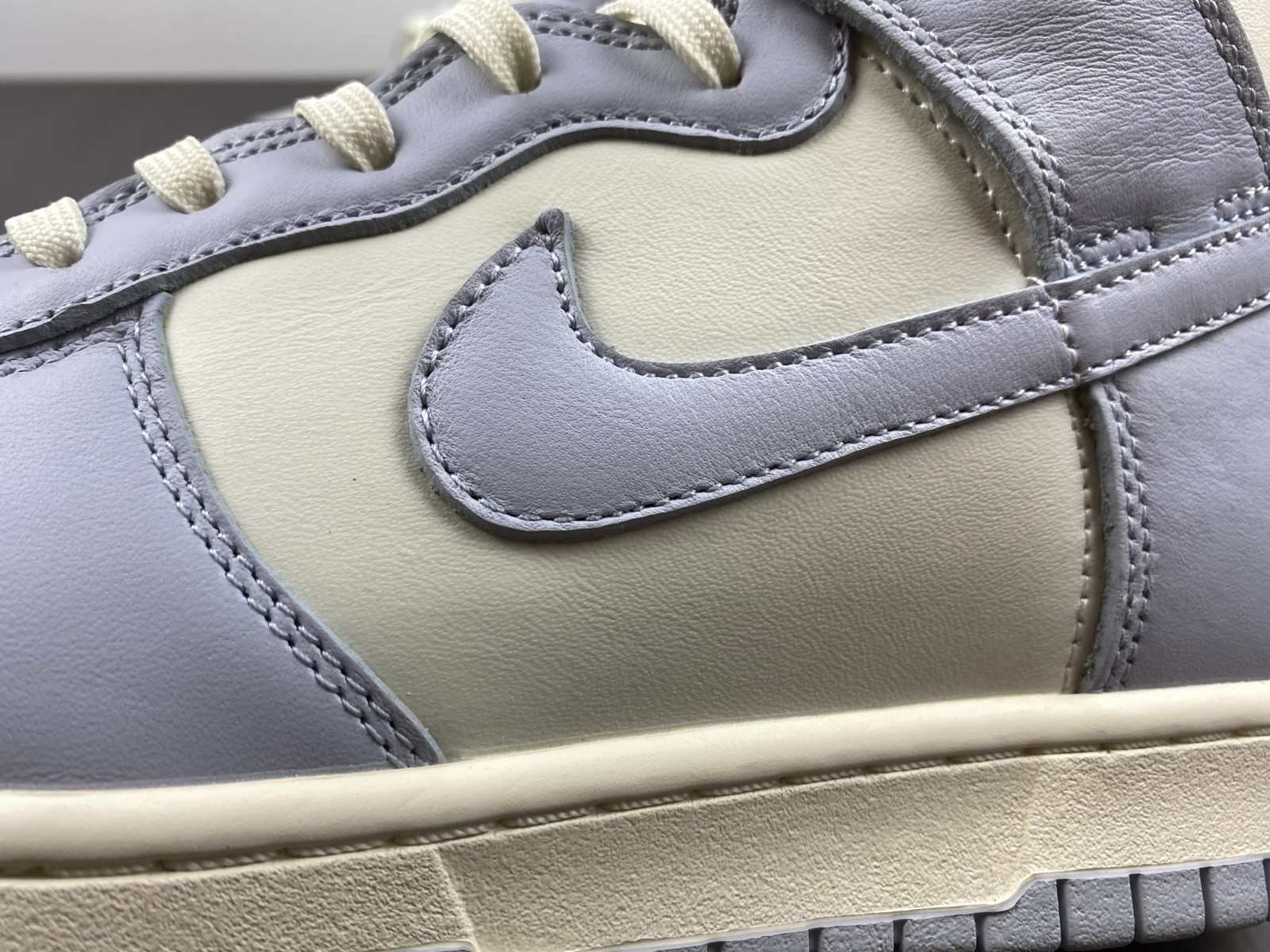 nike dunk high sail football grey (w) - dd1869-102