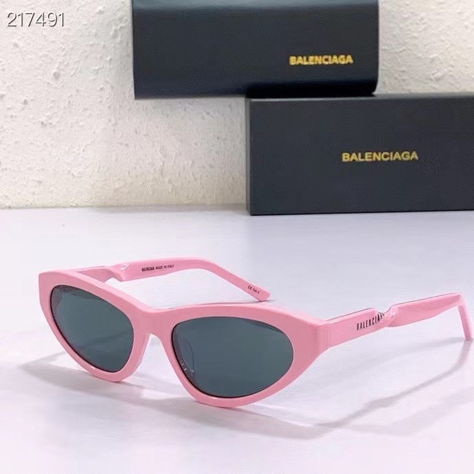 Ba*len*cia*ga sunglasses