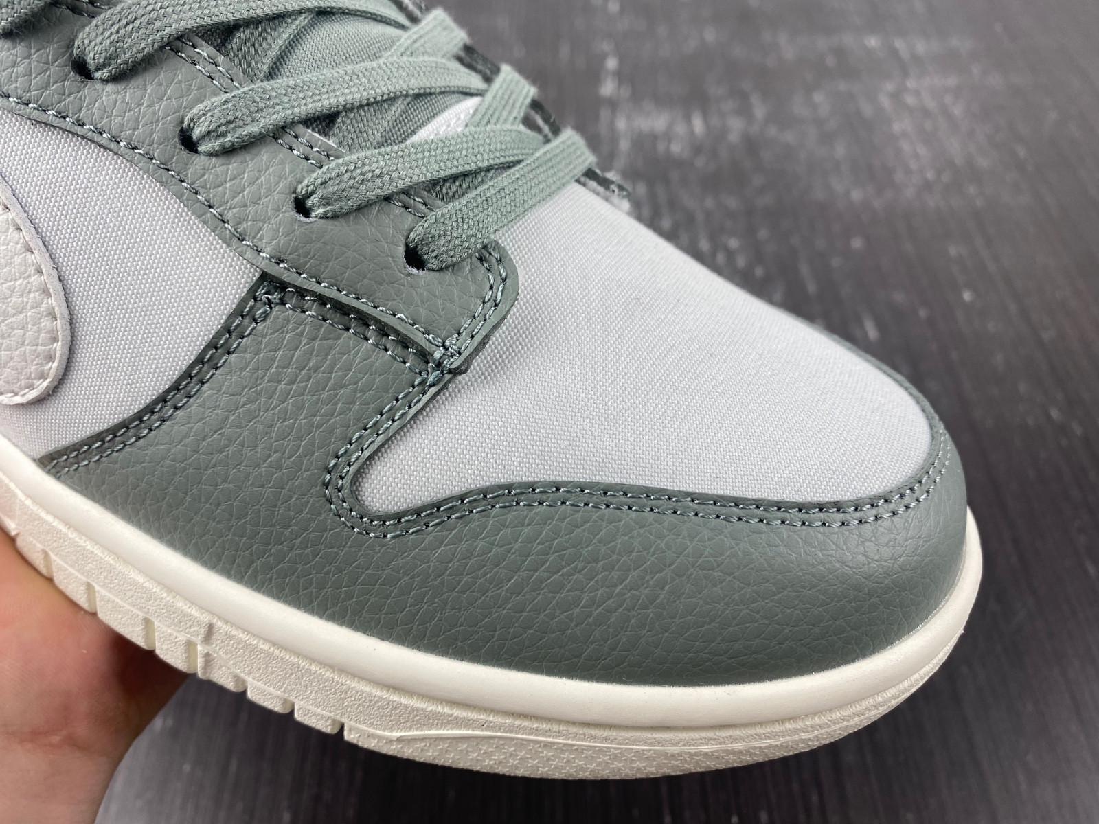 nike dunk low mica green men