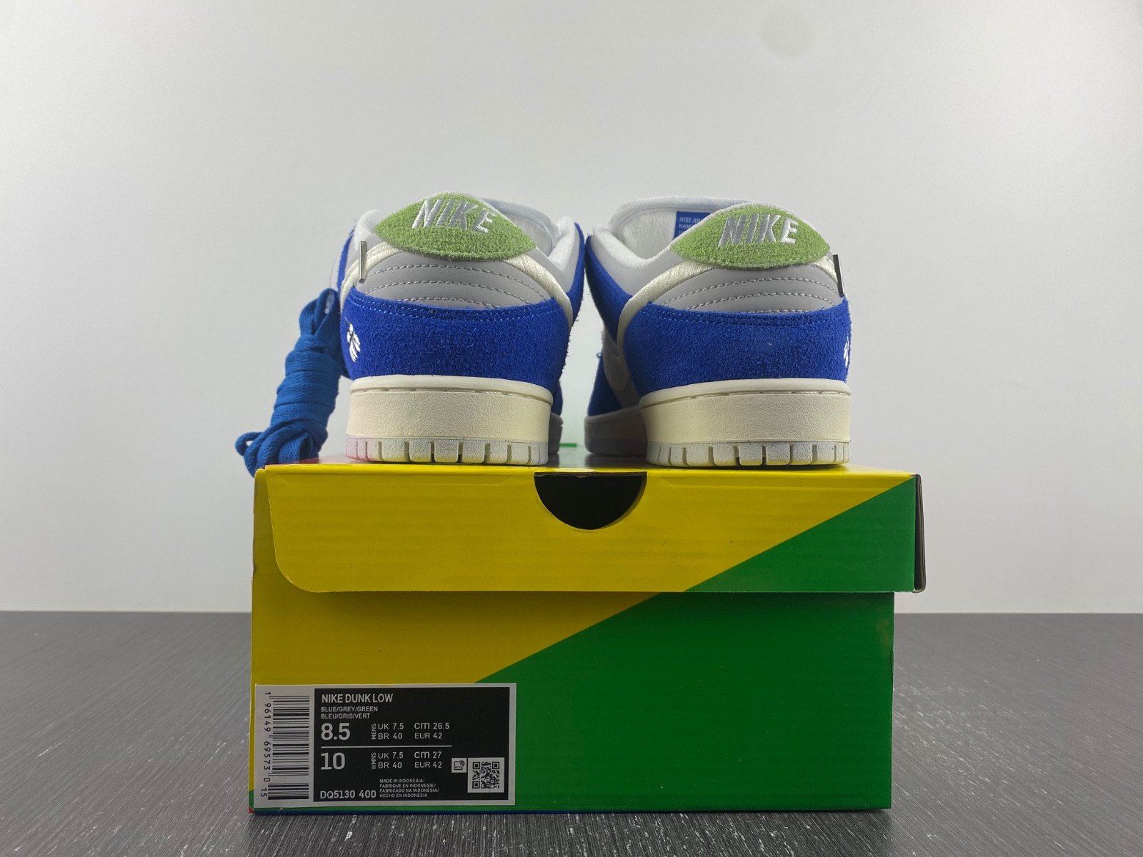 fly streetwear nike sb dunk low - dq5130-400