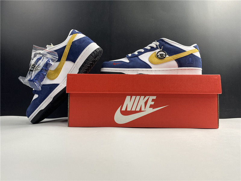 kasina x nike dunk low cz6501-100