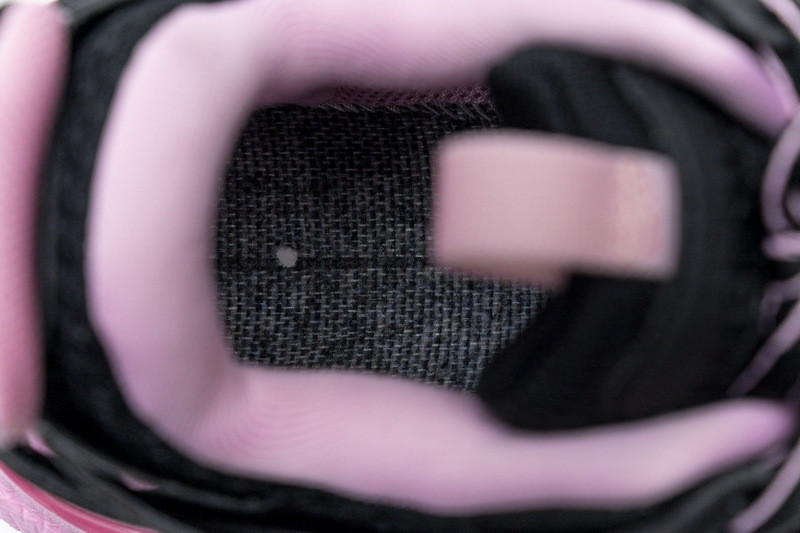 Ba*len*cia*ga track black &pink