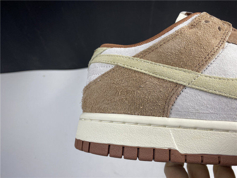 nike dunk low prm "medium curry" dd1390-100