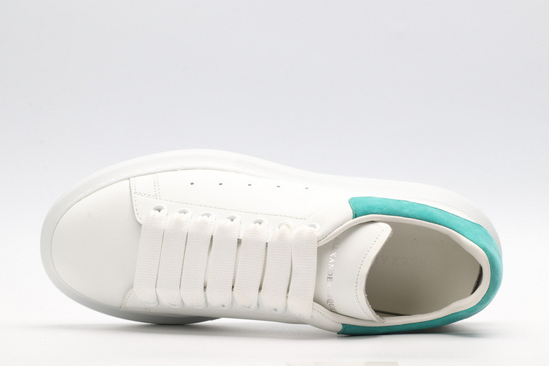 a1exa*der Mcqv*en white green