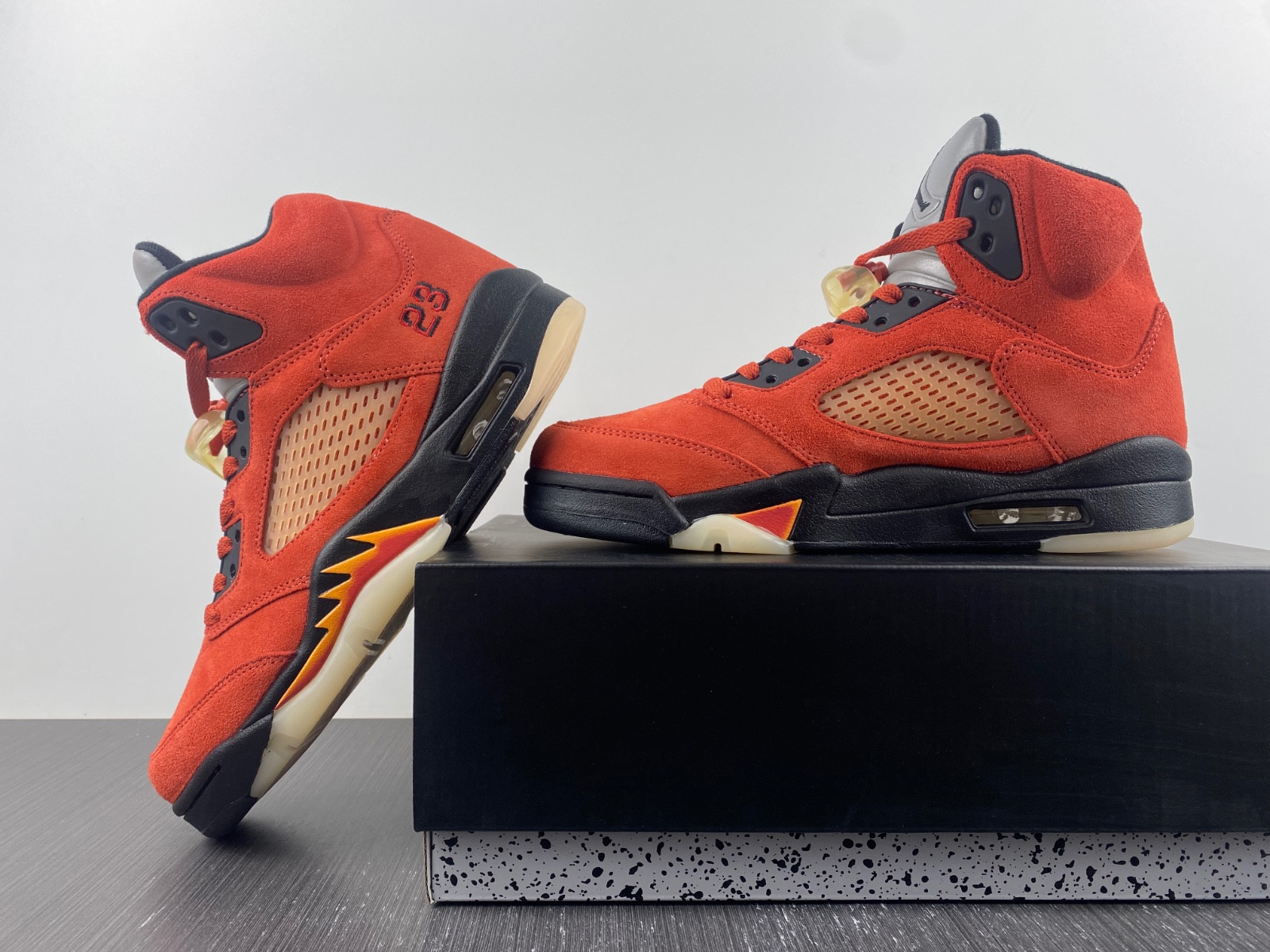 air jordan 5 “dunk on mars” do9336-800