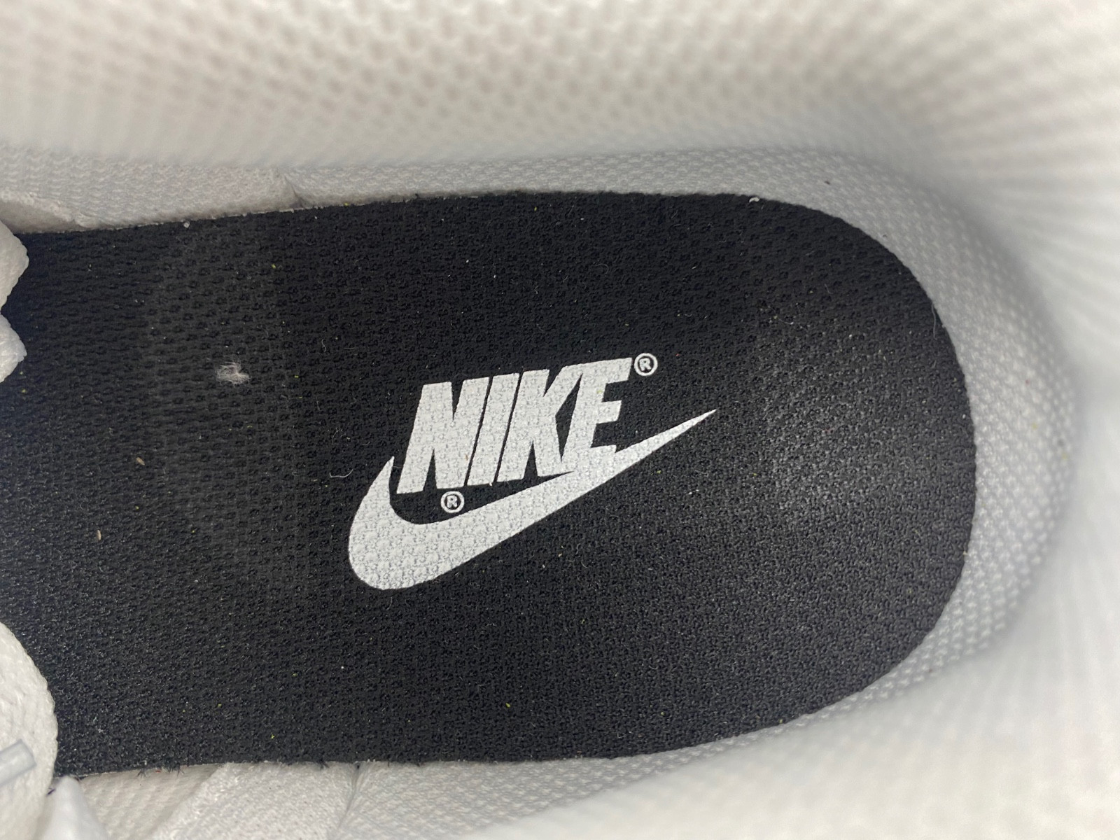 nike dunk low retro reverse panda fd9064-011