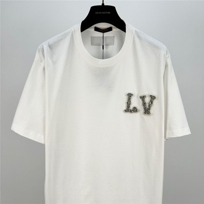 lwe t shirt