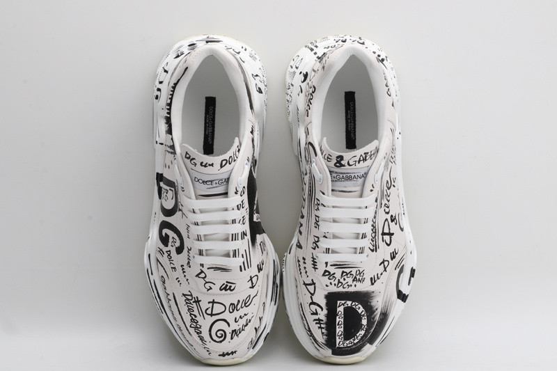 dg sneaker