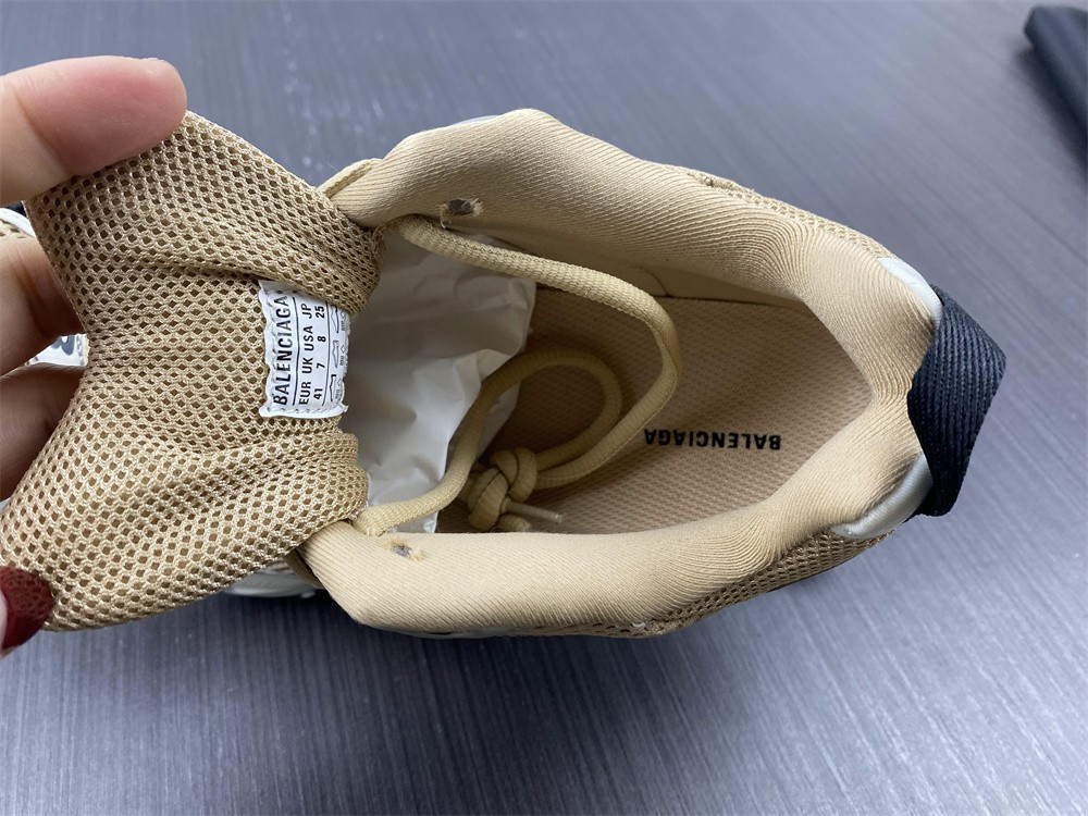 Ba*len*cia*ga x-pander 6.0 y