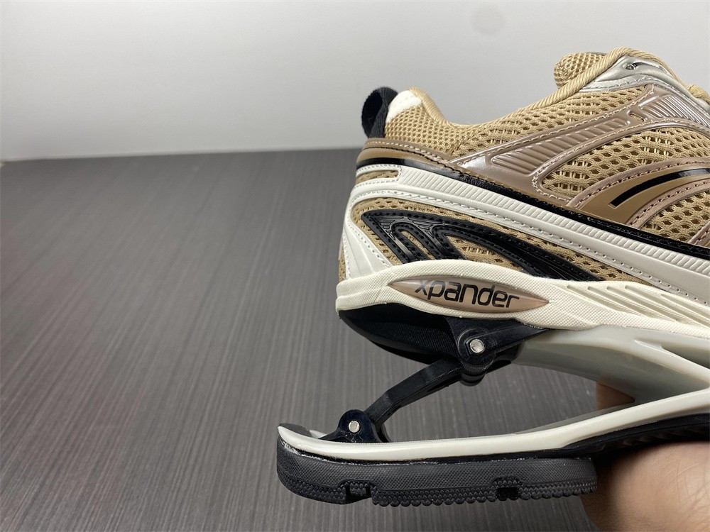 Ba*len*cia*ga x-pander 6.0 y