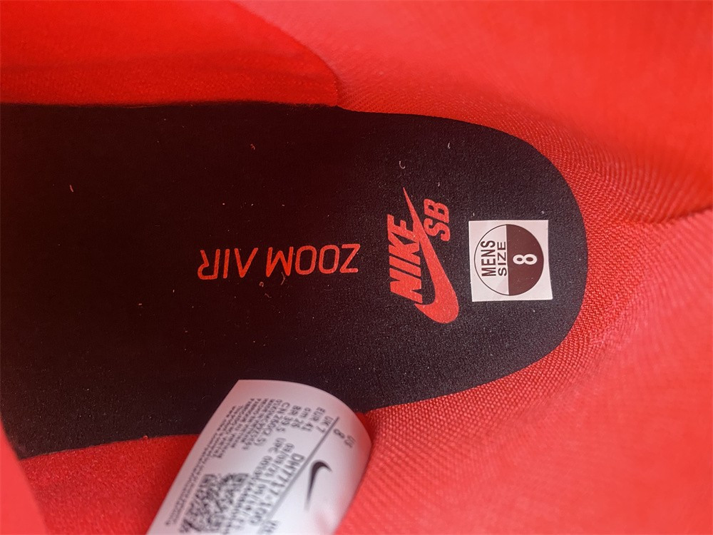 gundam x nike sb dunk high dh7717-100