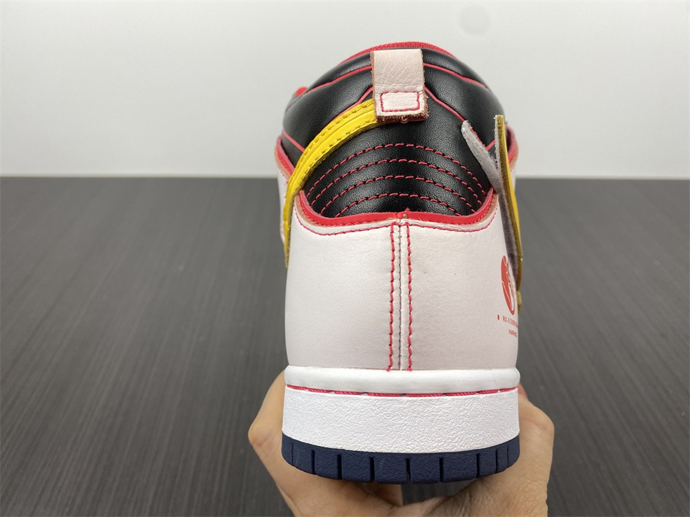 gundam x nike sb dunk high dh7717-100