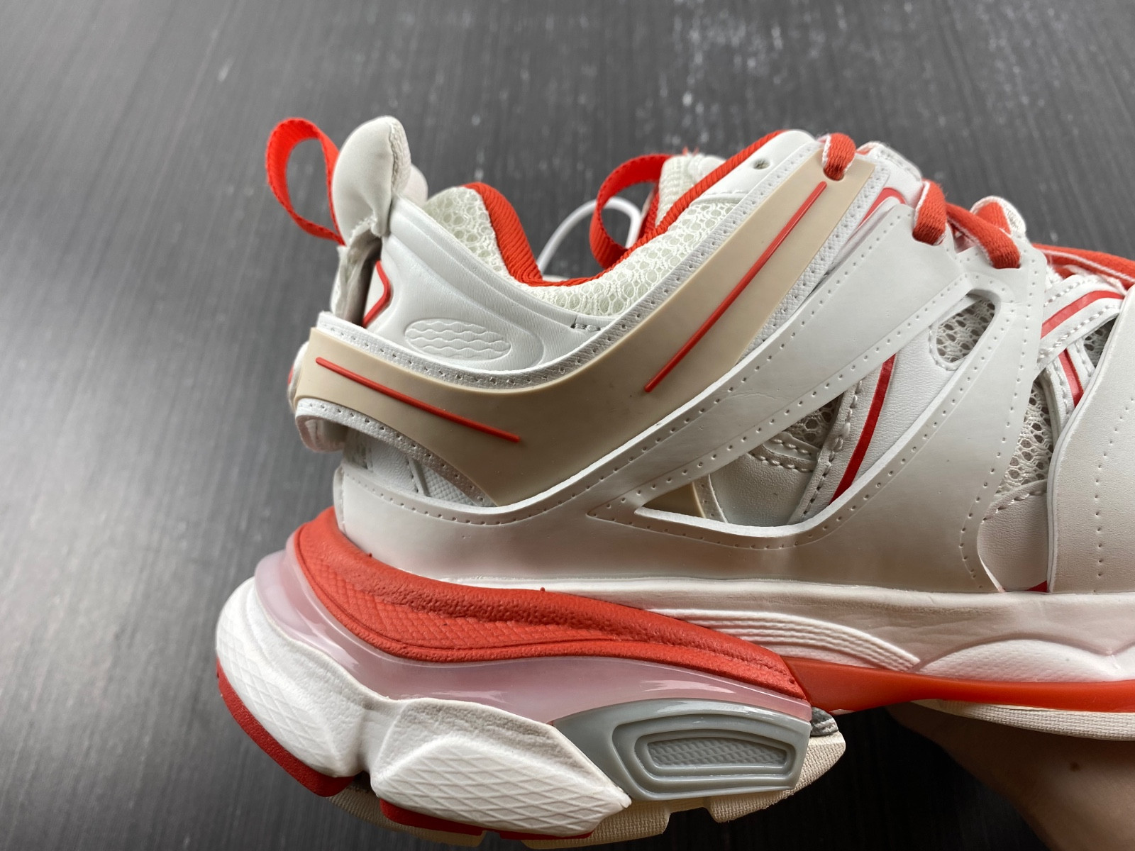 Ba*len*cia*ga track trainers