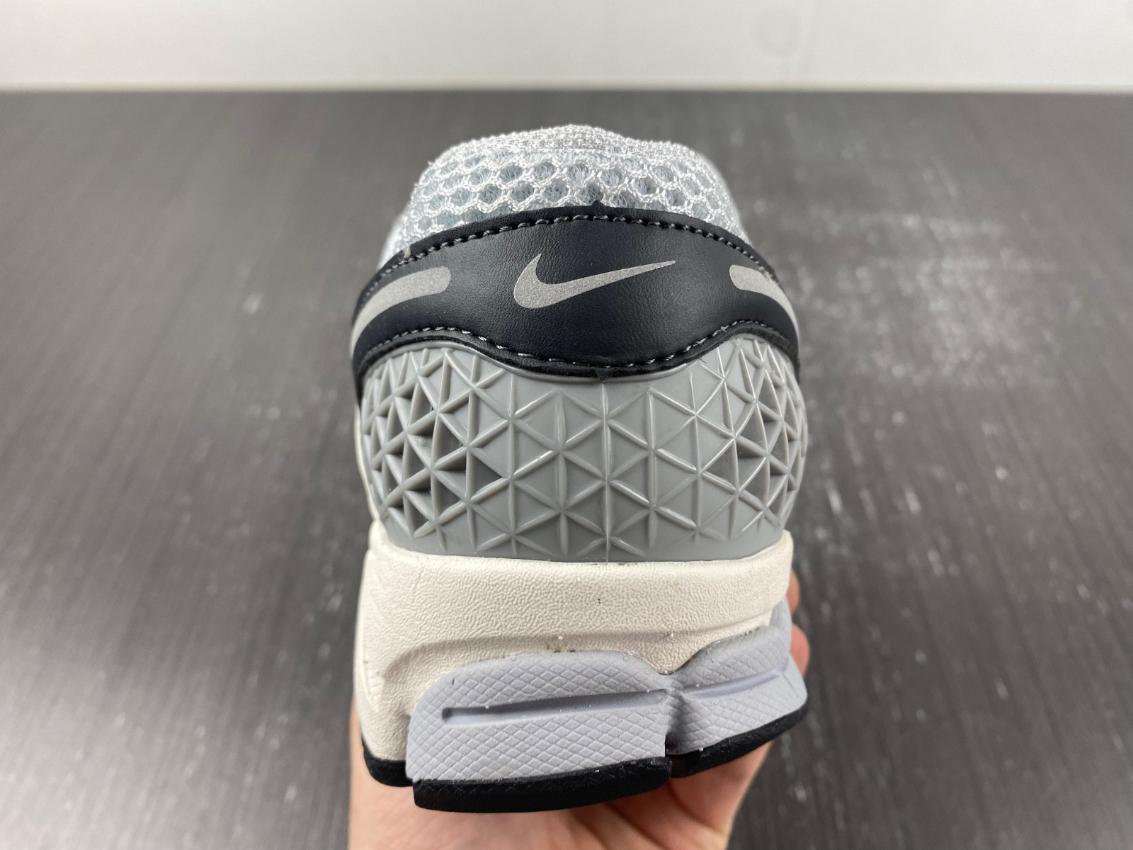 nike zoom vomero 5 wolf grey cool grey fd9919-001