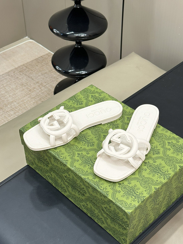 guci slides