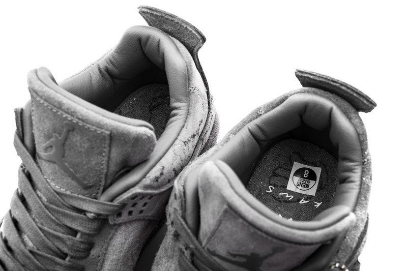 air jordan 4 retro kaws 930155-003