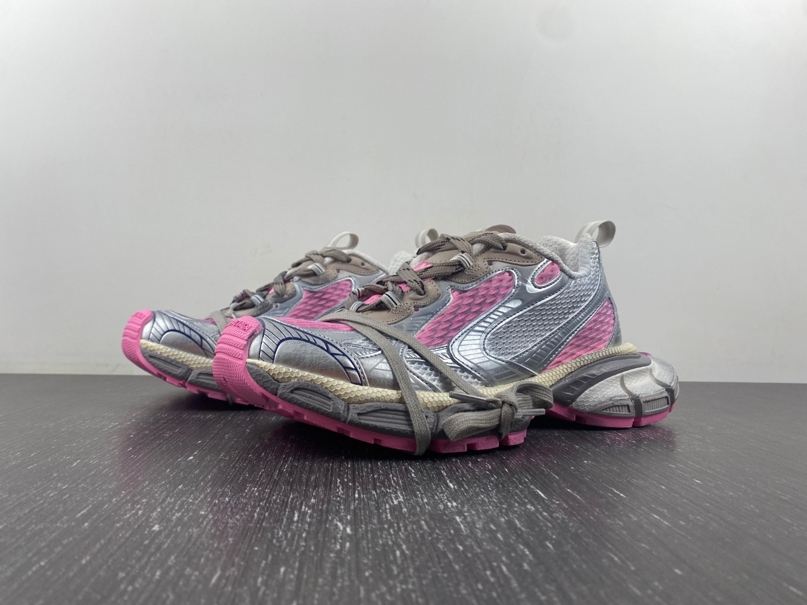 Ba*len*cia*ga men''s 3xl sneaker