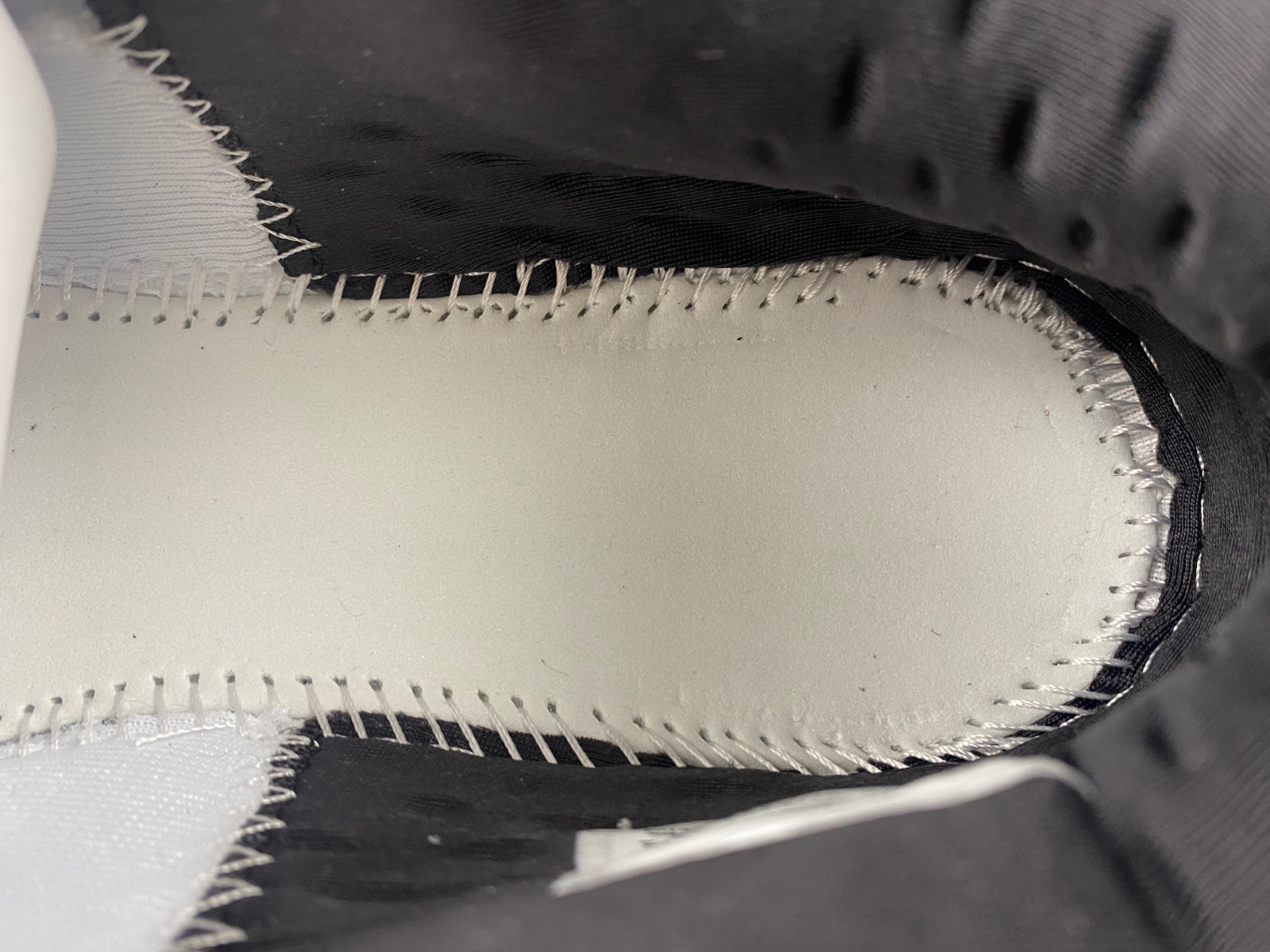 nike lebron 20 the debut dj5423-100