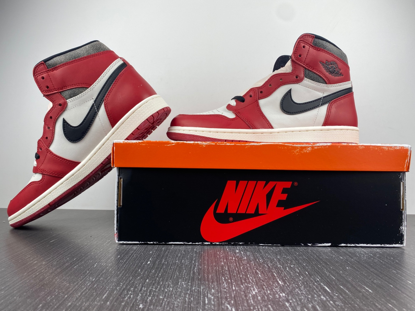 air jordan 1 lost and found dz5485-612